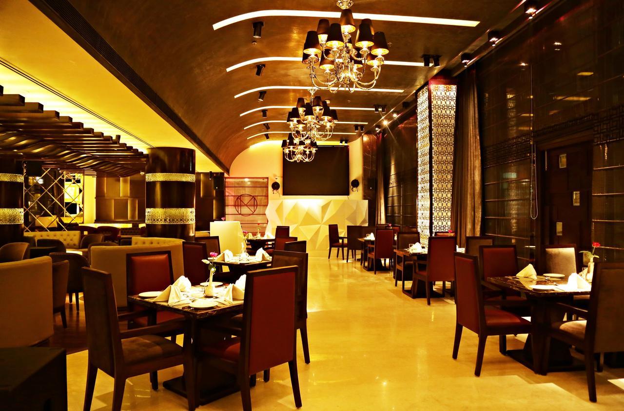 Inde Hotel Chattarpur Нью-Делі Екстер'єр фото