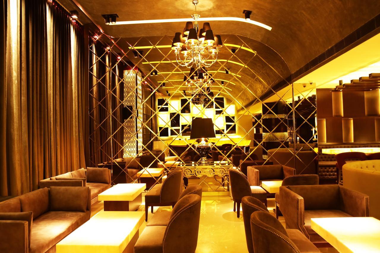 Inde Hotel Chattarpur Нью-Делі Екстер'єр фото