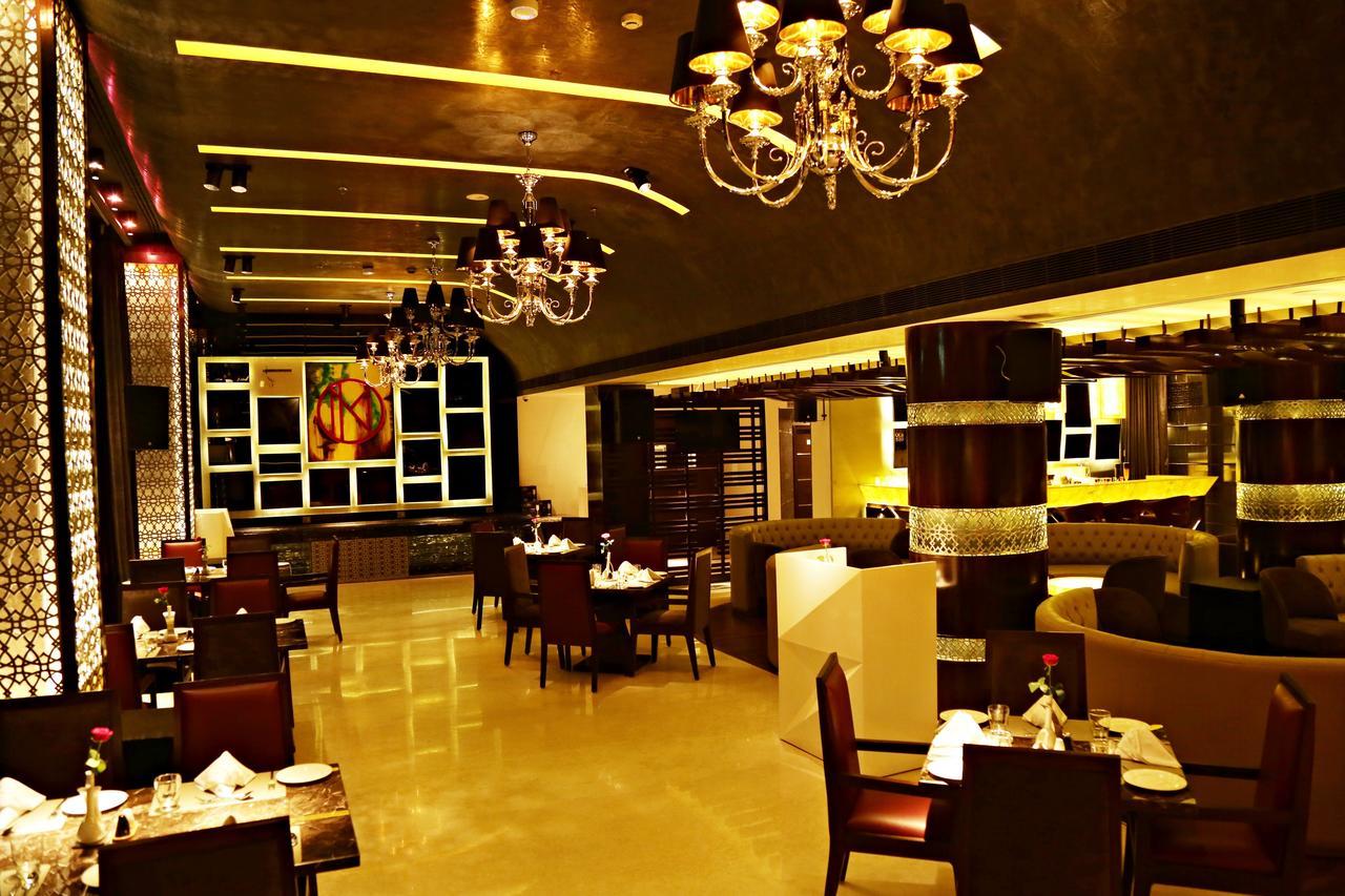 Inde Hotel Chattarpur Нью-Делі Екстер'єр фото